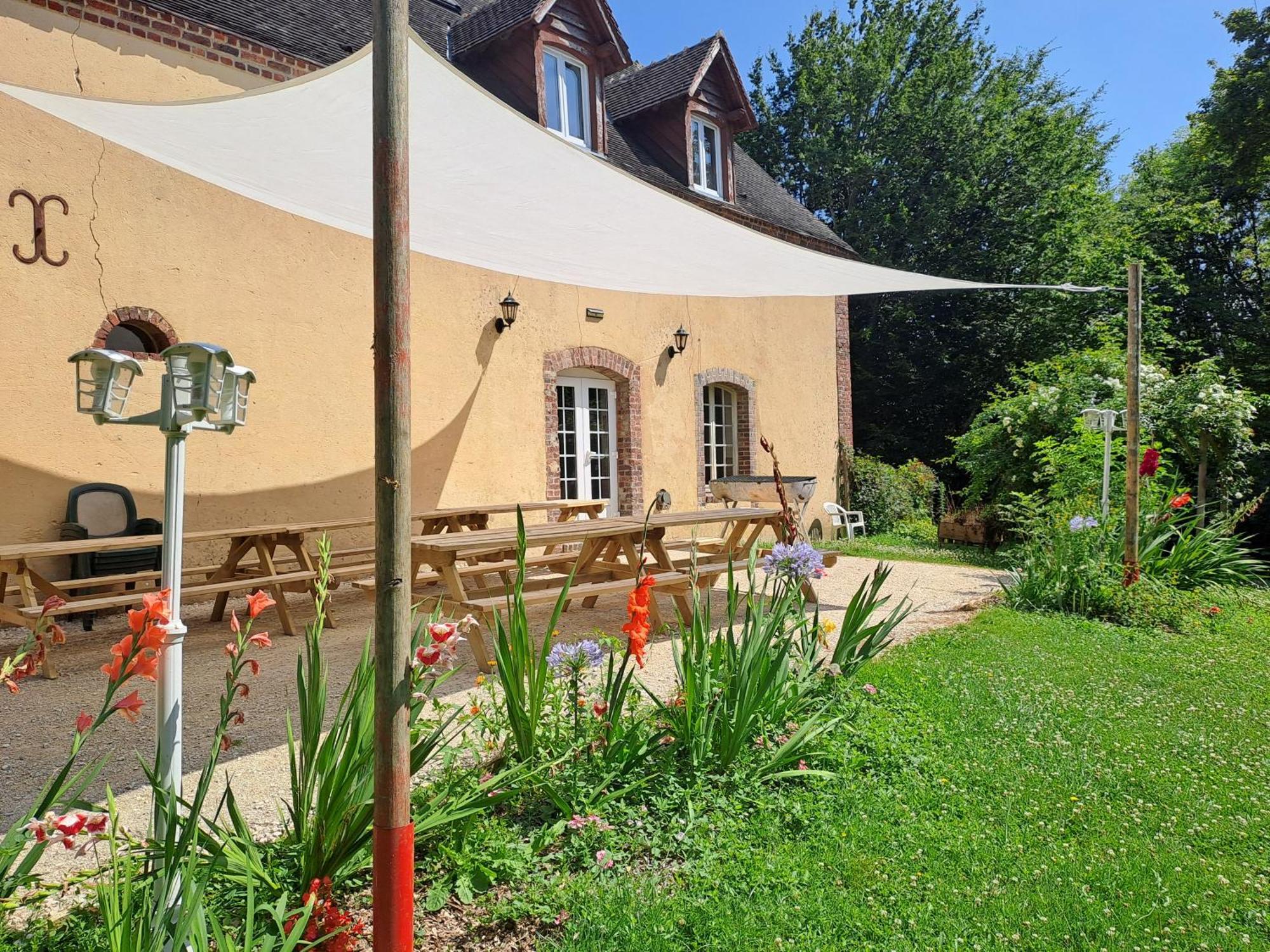 Gite Des Etangs De Beaulieu Le Plessis-Dorin Exteriör bild